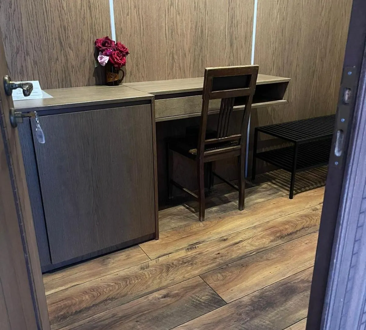 Πανσιόν Helga'S Guesthouse Lini