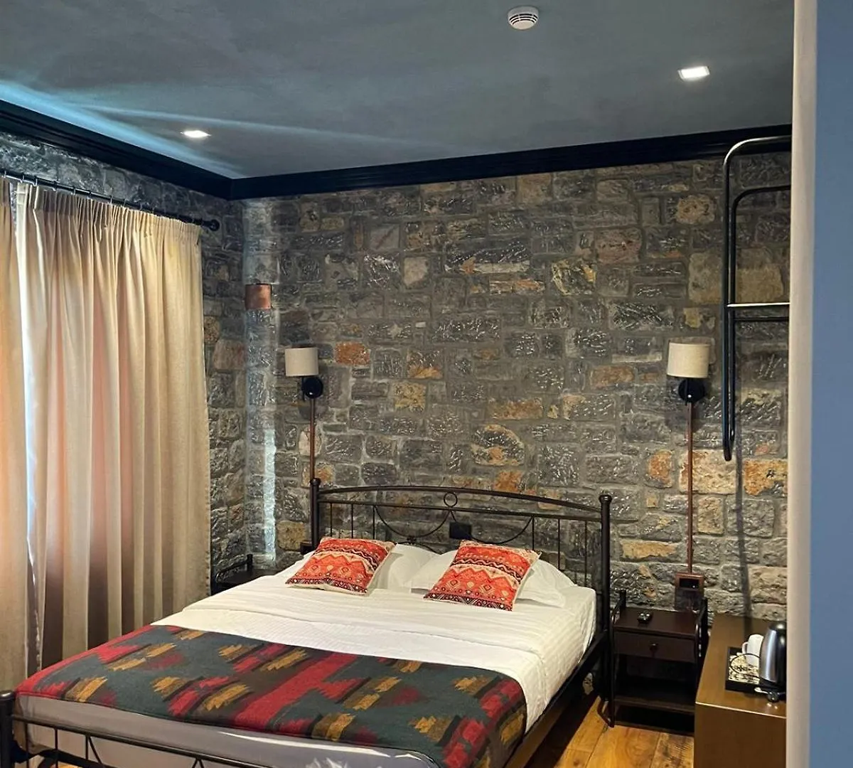 Helga'S Guesthouse Lini Πανσιόν