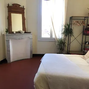 https://bed-breakfast-chambres-dhotes-cottage-bellevue.fr-provencehotel.com